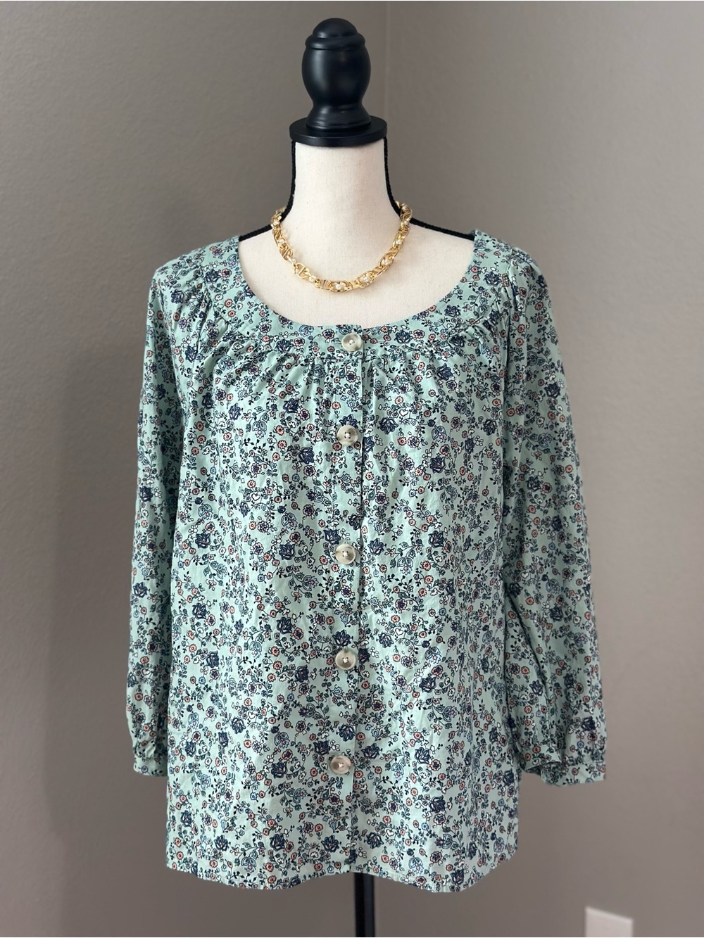 J. Jill Mint Green Floral Button-Front Blouse